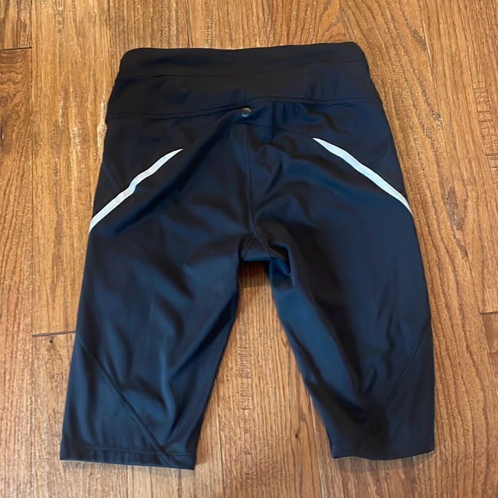Calia Carrie Underwood black reflective bike short snall - Picture 9 of 12